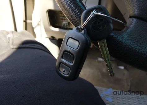 2006 Toyota 4Runner Sr5 V6 z USA, uszkodzony, nr VIN JTEZU14R768048059